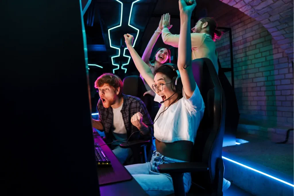 Jugar videojuegos: ventajas inesperadas para tu mente | KFC