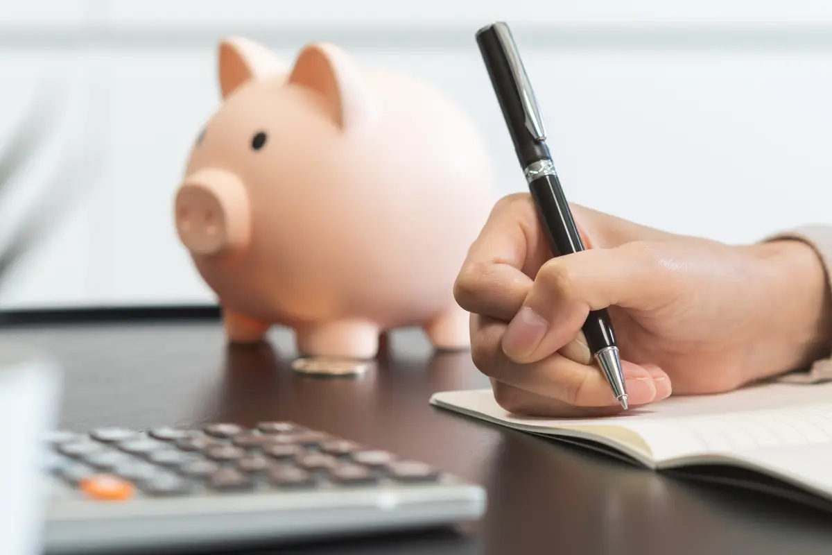 Lee más sobre el artículo Plan de ahorro: empieza hoy y asegura tu futuro